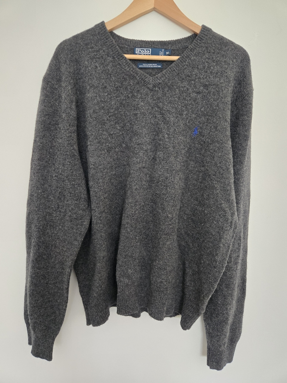 Polo by Ralph Lauren Men’s Gray V-Neck Lambs wool Sweater Preppy Normcore XL